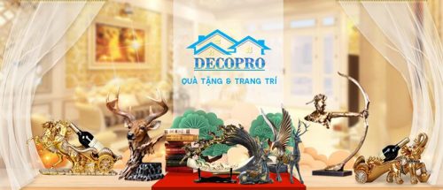 Decopro Dia Chi Cung Cap Qua Tang Tan Gia Chat Luong Y Nghia 500x215 1